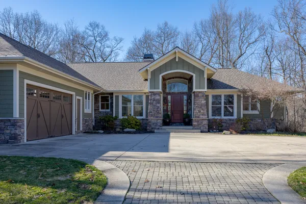 $1,479,000 | 4209 North Oak Pointe Court Northeast, Grand Rapids, MI 49525