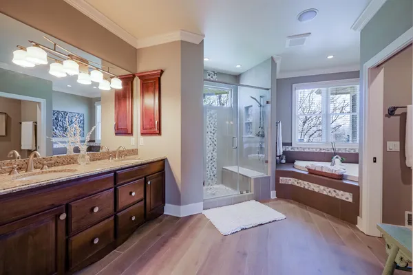 $1,479,000 | 4209 North Oak Pointe Court Northeast, Grand Rapids, MI 49525