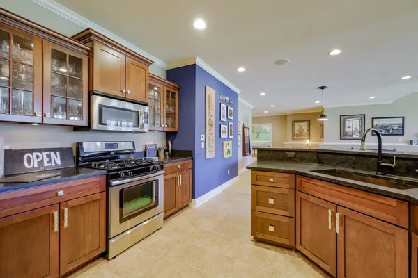 $1,479,000 | 4209 North Oak Pointe Court Northeast, Grand Rapids, MI 49525