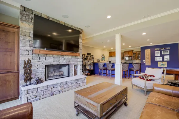 $1,479,000 | 4209 North Oak Pointe Court Northeast, Grand Rapids, MI 49525