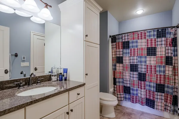 $1,479,000 | 4209 North Oak Pointe Court Northeast, Grand Rapids, MI 49525