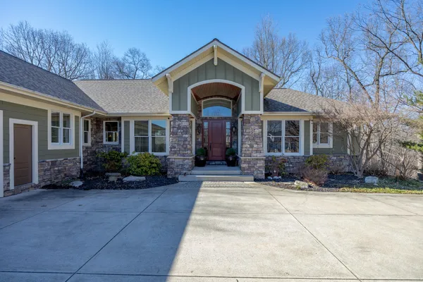 $1,479,000 | 4209 North Oak Pointe Court Northeast, Grand Rapids, MI 49525