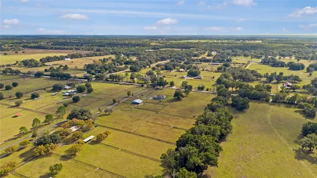 $1,200,000 | 16421 West Highway 326, Morriston, FL 32668