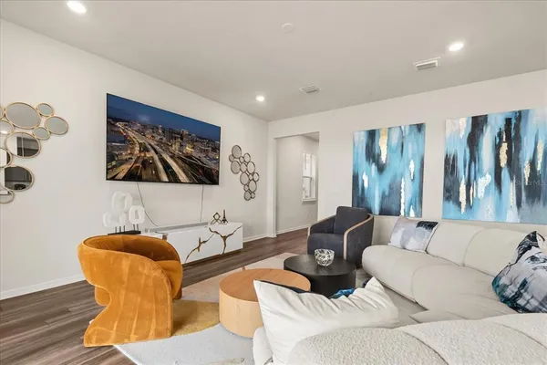 $499,900 | 2624 Blowing Breeze Avenue, Kissimmee, FL 34744