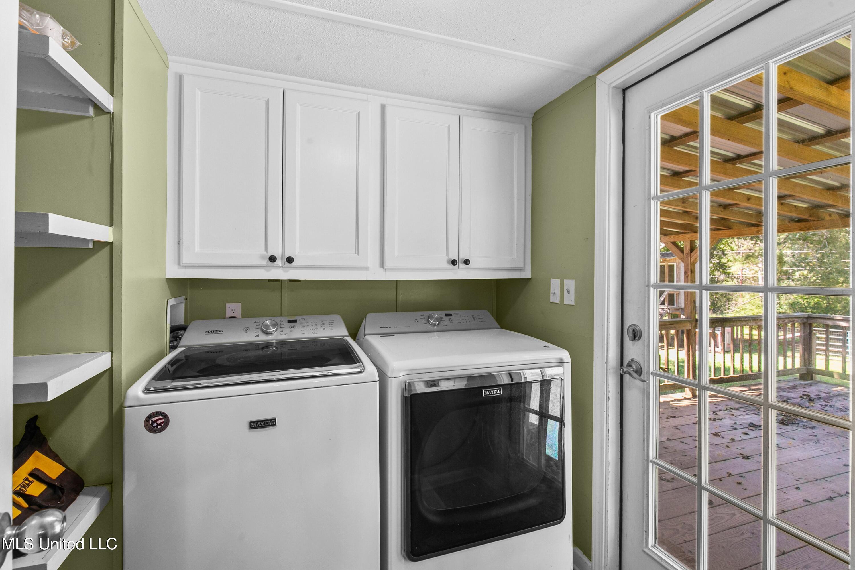 8079 Harmony Road Crystal Springs, MS 39059 - Photo 11 of 20 Laundry