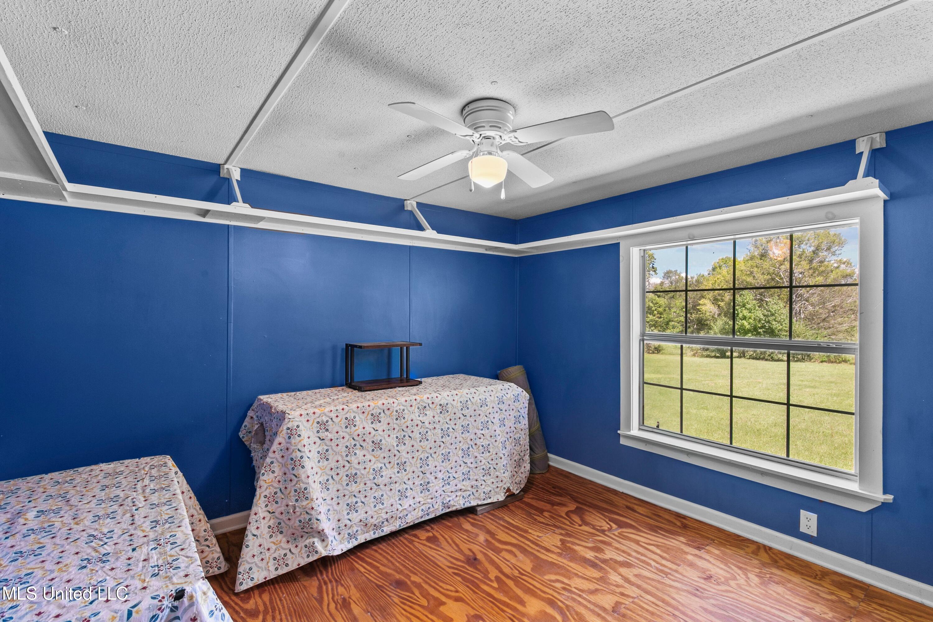 8079 Harmony Road Crystal Springs, MS 39059 - Photo 10 of 20 Guest Room