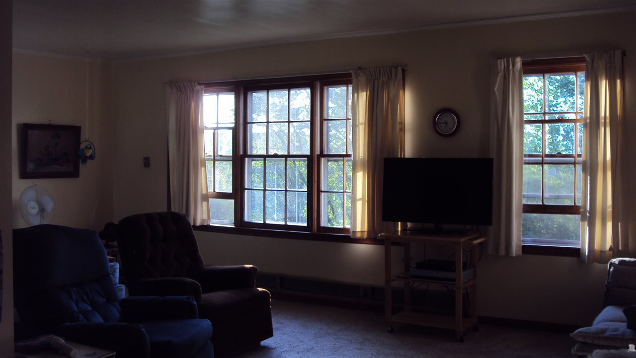 262 Clay Hill Road Hartland, VT 05048 - Photo 6 of 8 Gallery Image 6