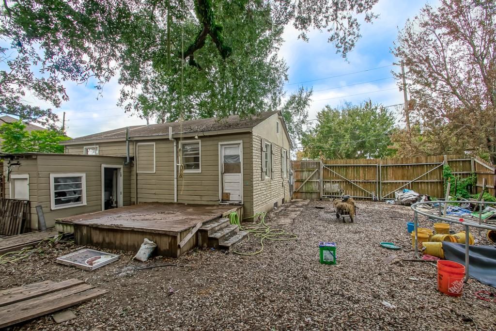 233 Florida Street River Ridge, LA 70123 - Photo 3 of 5