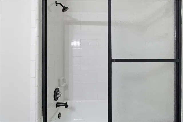 $2,350 | 2110 Meadow View Court, Grayson, GA 30017