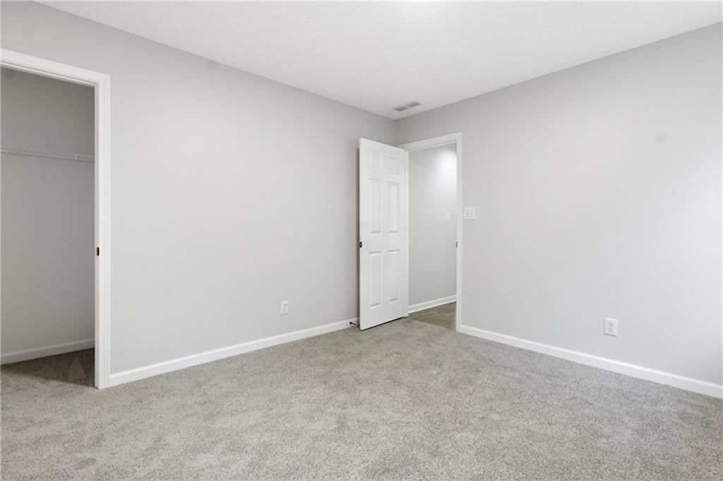 2110 Meadow View Court Grayson, GA 30017 - Photo 17 of 51