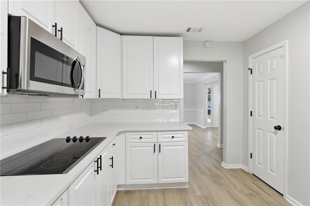 2110 Meadow View Court Grayson, GA 30017 - Photo 22 of 51