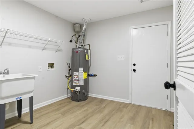 $2,350 | 2110 Meadow View Court, Grayson, GA 30017