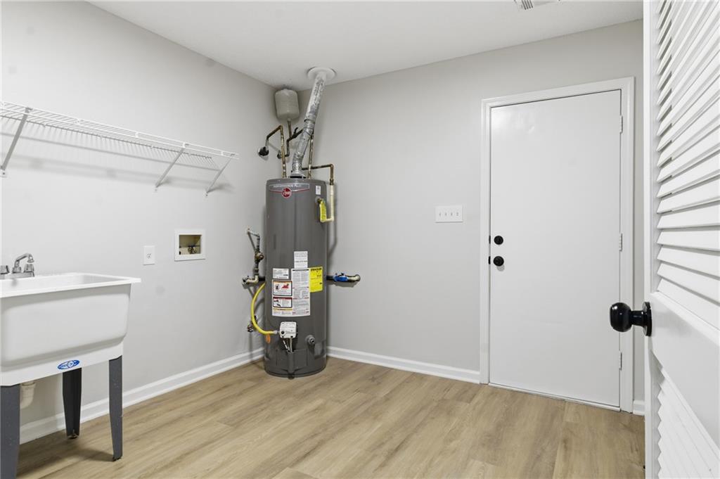 2110 Meadow View Court Grayson, GA 30017 - Photo 26 of 51