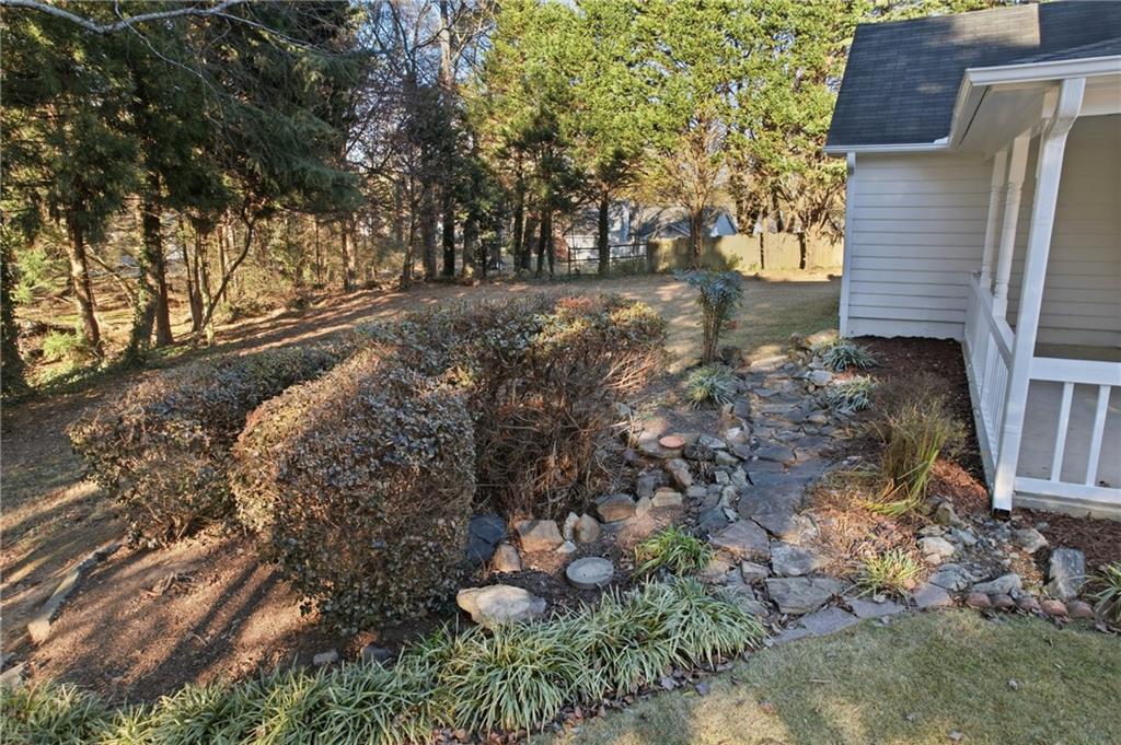 2110 Meadow View Court Grayson, GA 30017 - Photo 42 of 51