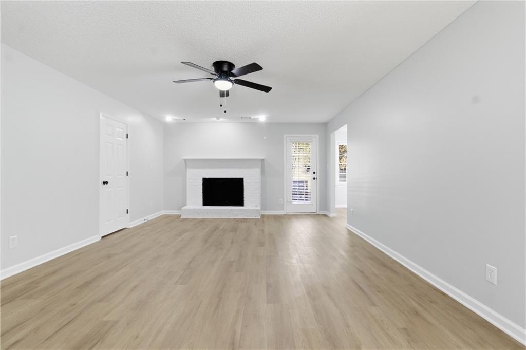 2110 Meadow View Court Grayson, GA 30017 - Photo 10 of 51