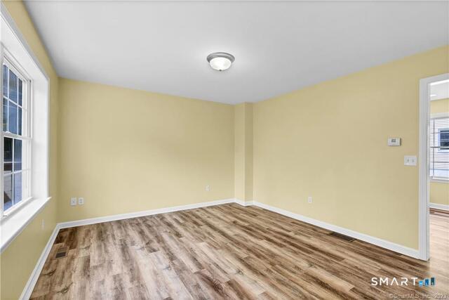 220 Alder Street Waterbury, CT 06708 - Photo 5 of 23
