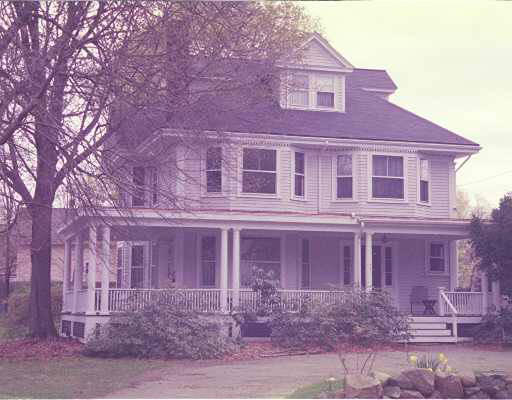 650 Boston Post Road Weston, MA 02493 - Photo 1 of 1 a brick building that has lots of windows on it