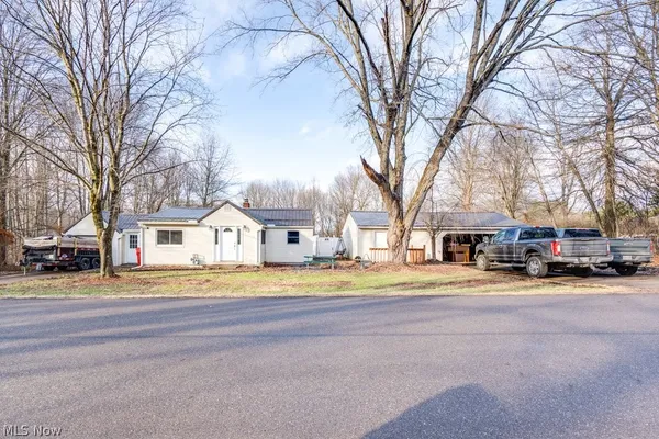 $199,000 | 6095 Bell Avenue, Hubbard, OH 44425