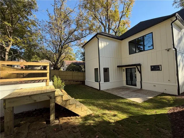 $2,190,000 | 580 Elmwood Drive Northeast, Atlanta, GA 30306