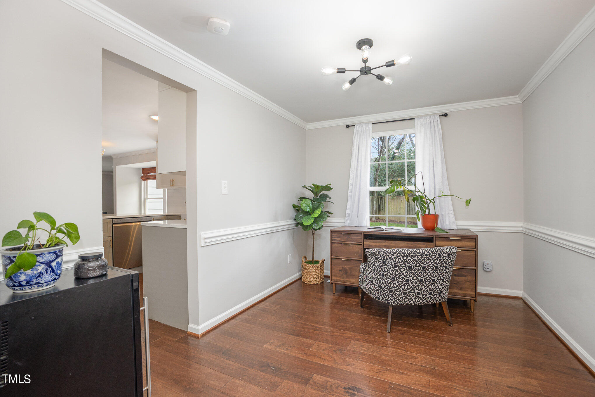4324 Hickory Ridge Drive Raleigh, NC 27609 - Photo 11 of 34 013_cy1a6585-edit