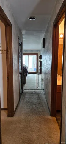 $249,900 | 33 East Ireland Drive, North Manchester, IN 46962