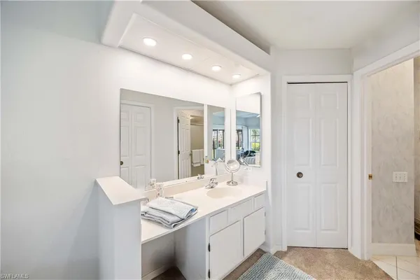 $5,500 | 13046 Amberley Court, Unit 602R, Bonita Springs, FL 34135