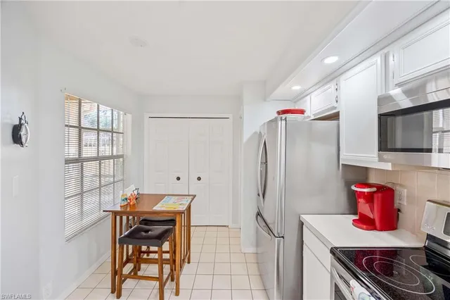 $5,300 | 13046 Amberley Court, Unit 602R, Bonita Springs, FL 34135