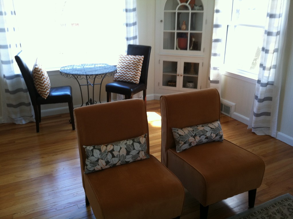 127 Emerson Street Springfield, MA 01118 - Photo 4 of 20 Gallery Image 4