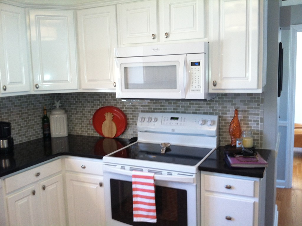 127 Emerson Street Springfield, MA 01118 - Photo 7 of 20 Gallery Image 7