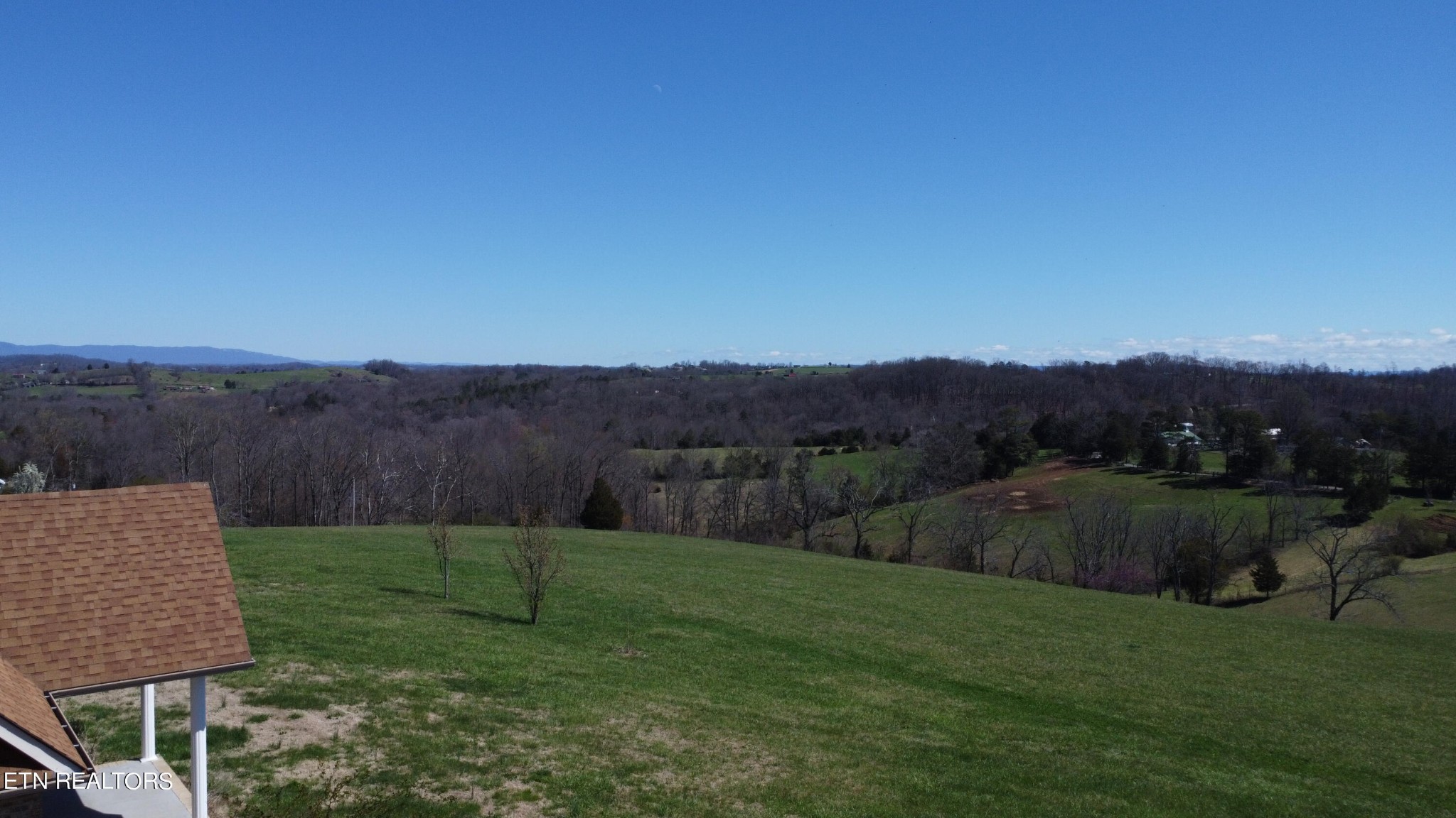 947 Locust Grove Road New Tazewell, TN 37825 - Photo 24 of 28 Gallery Image 24