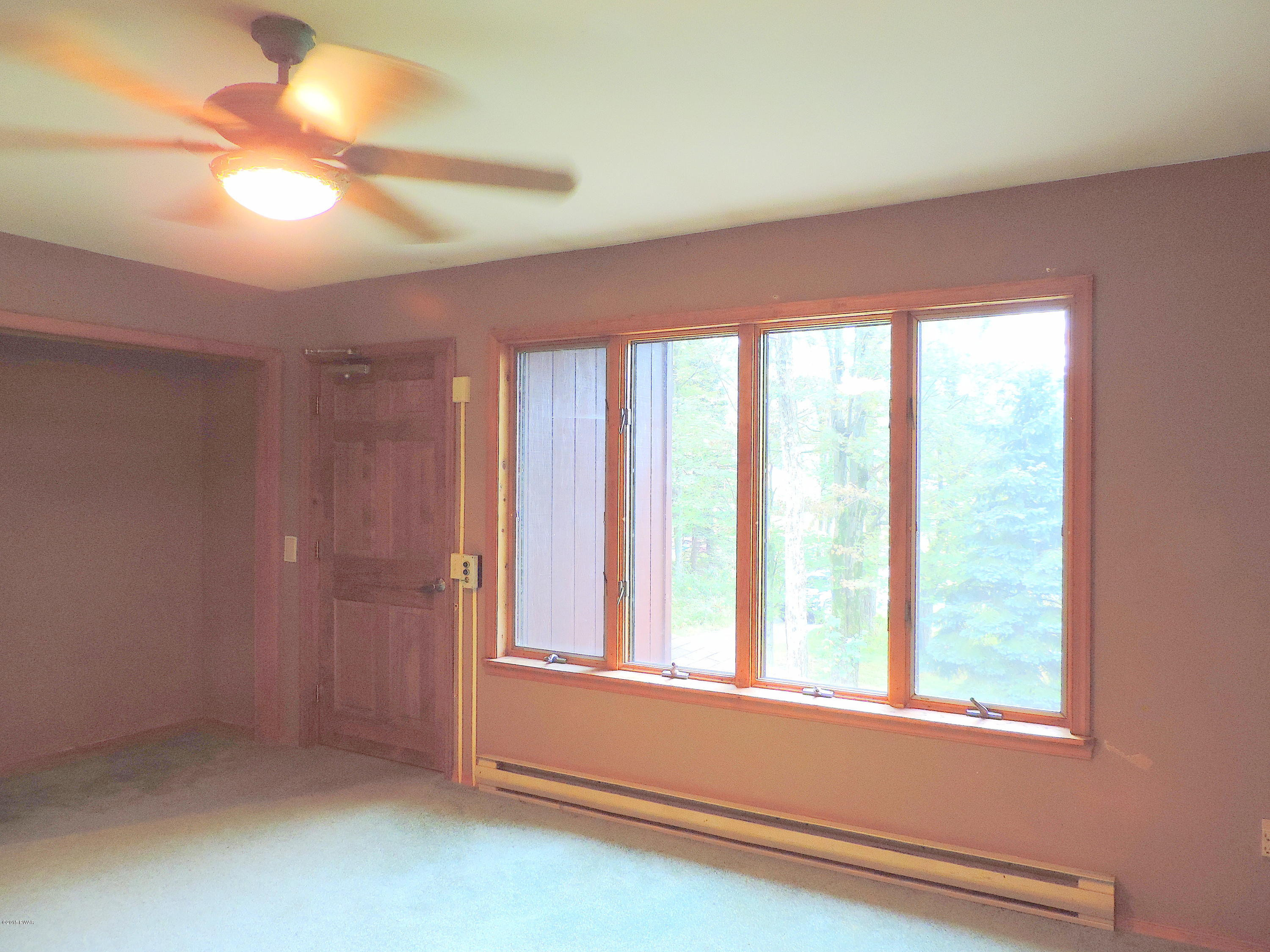 124 Kleinhans Road Hawley, PA 18428 - Photo 5 of 40