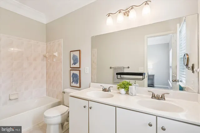 $794,900 | 655 Gatestone Square Street, Gaithersburg, MD 20878