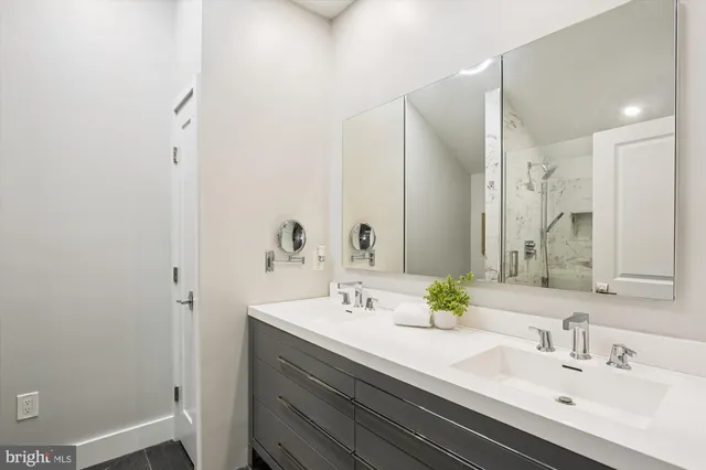 $794,900 | 655 Gatestone Square Street, Gaithersburg, MD 20878