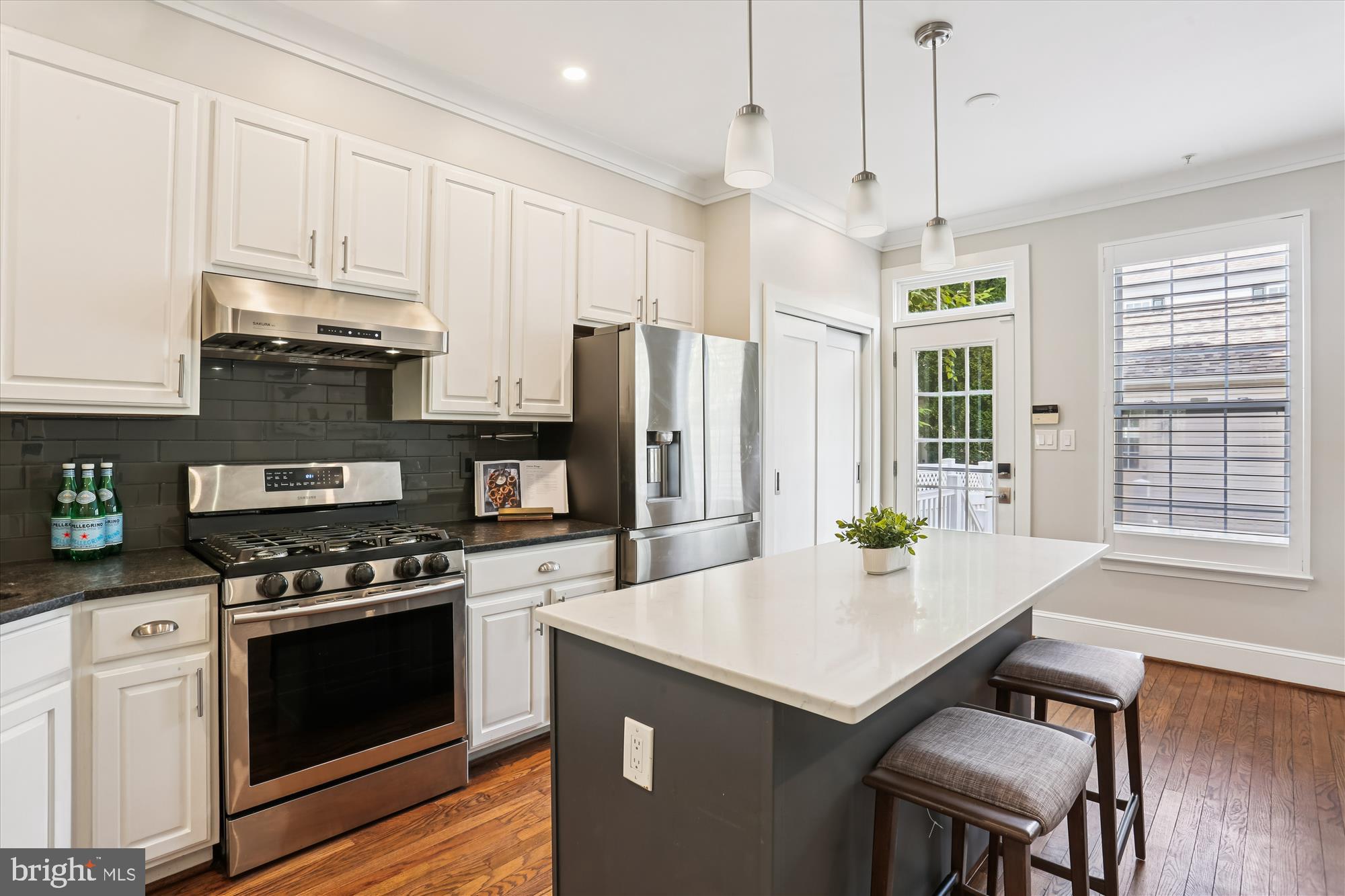 655 Gatestone Square Street Gaithersburg, MD 20878 - Photo 4 of 60 Kitchen