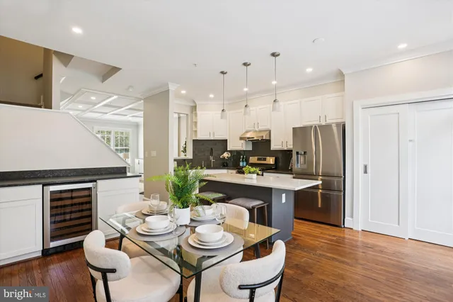 $794,900 | 655 Gatestone Square Street, Gaithersburg, MD 20878