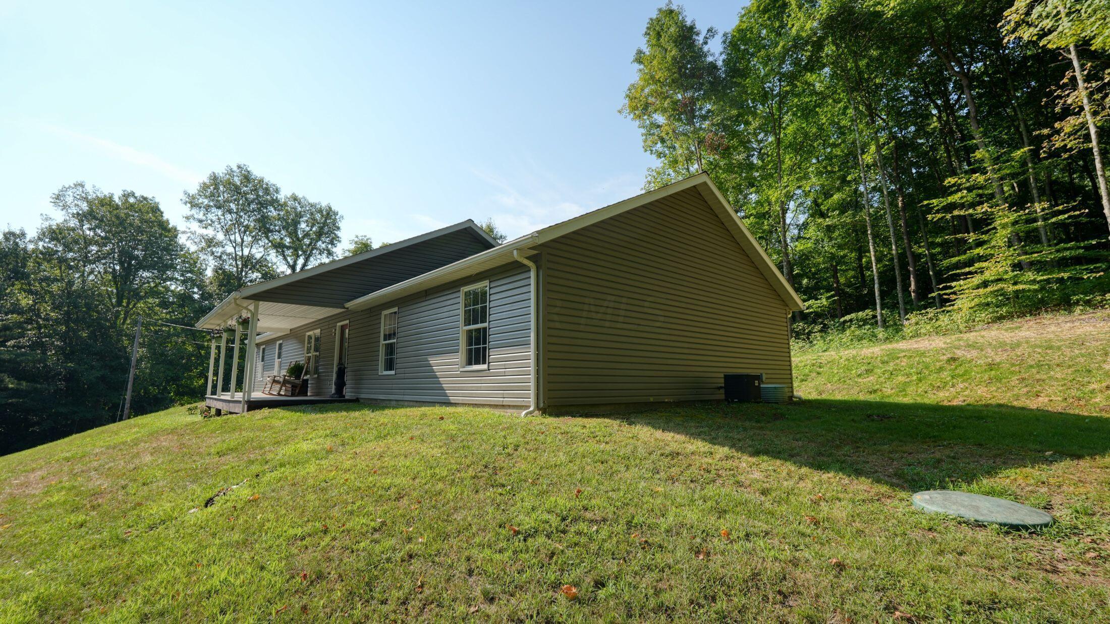 13182 Peacock Road Cambridge, OH 43725 - Photo 7 of 43 FAX1qP_D