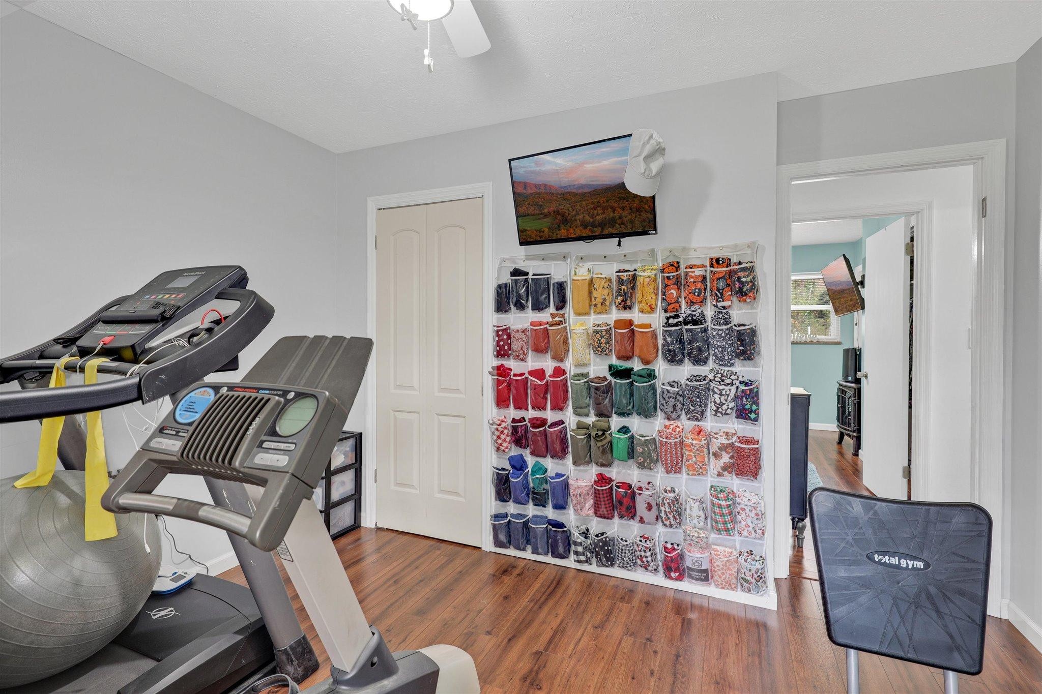124 Miramar Circle Oak Ridge, TN 37830 - Photo 17 of 25 Gallery Image 17