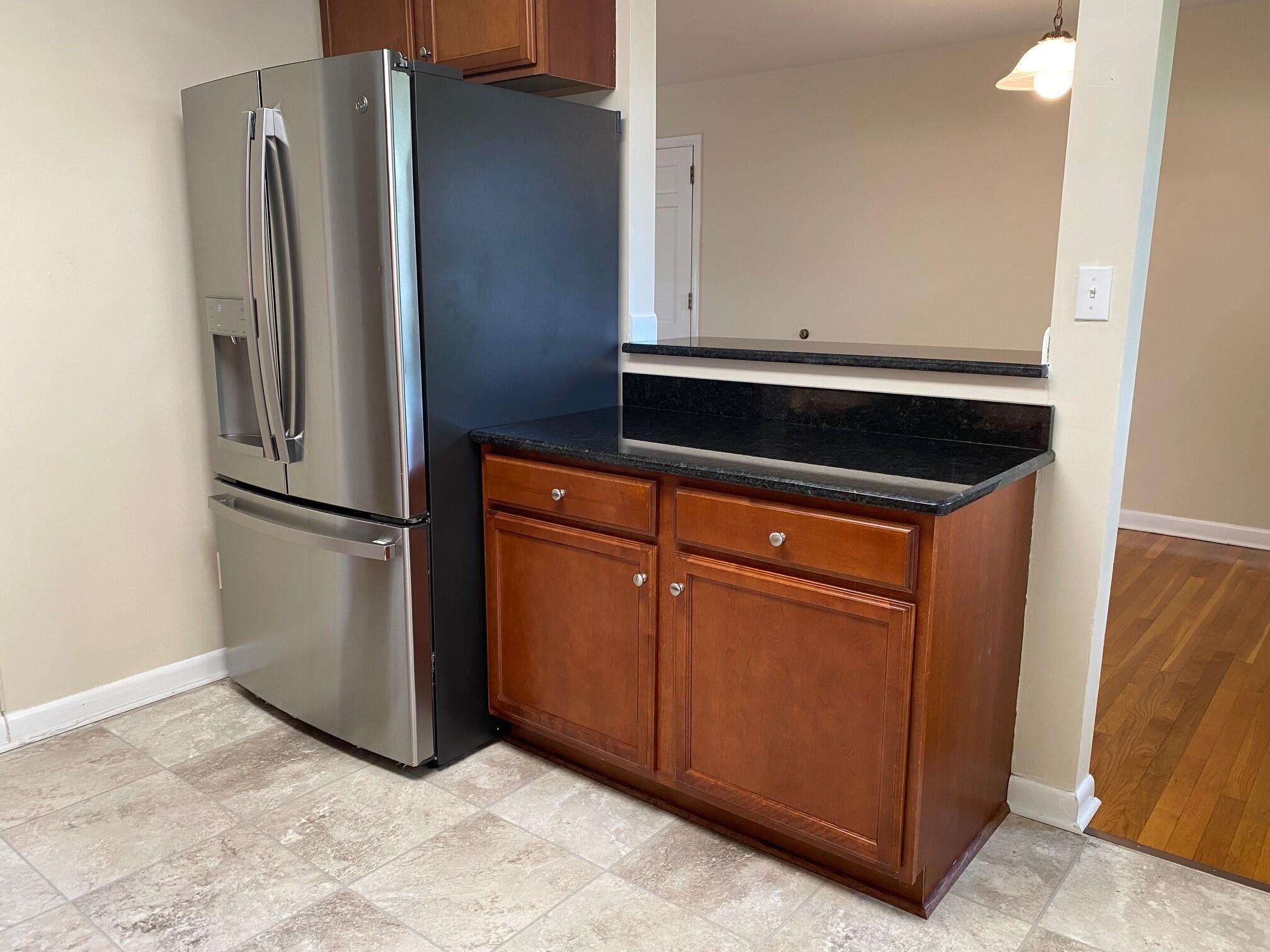 305 Eastley Road Kingsport, TN 37660 - Photo 13 of 43 Kitchen4
