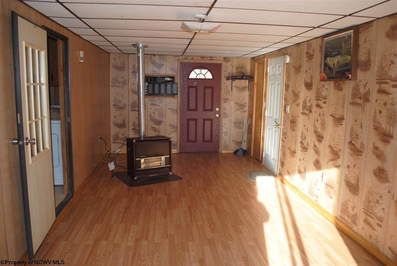 935 Whitman Run Road Belington, WV 26250 - Photo 7 of 19 Gallery Image 7