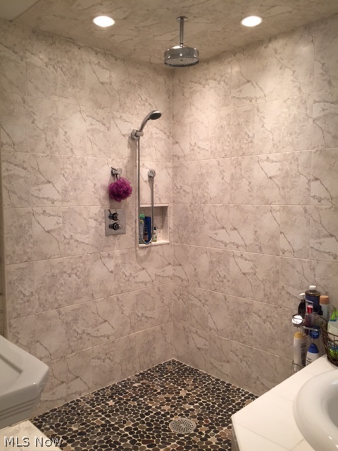 3643 Latimore Road Beachwood, OH 44122 - Photo 12 of 16 Rain Master Shower has Massaging Pebbles Floor and Tile Walls. Pedestal Sink also.