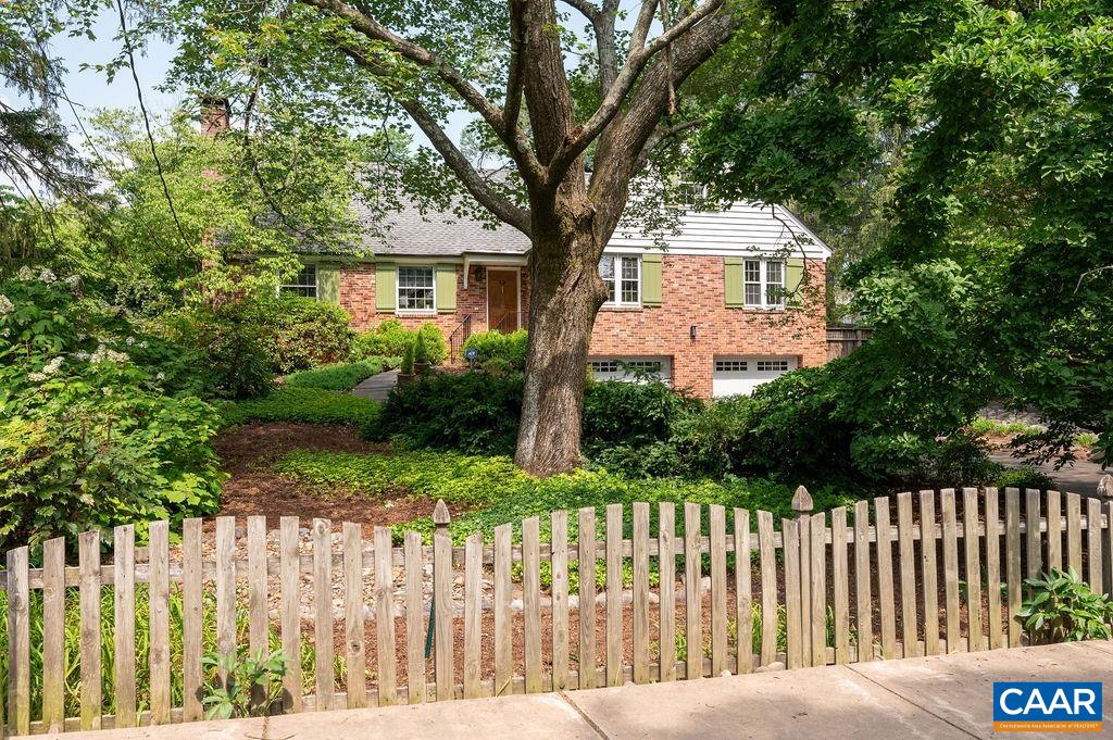 1621 Meadowbrook Heights Road Charlottesville, VA 22901 - Photo 1 of 37 Private 1/3 acre lot in the sought after Meadowbrook Heights neighborhood