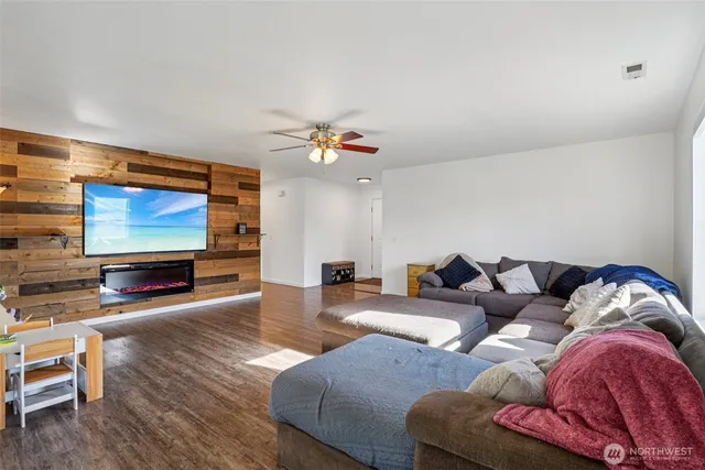 $510,000 | 1205 Boatman Avenue Northwest, Orting, WA 98360