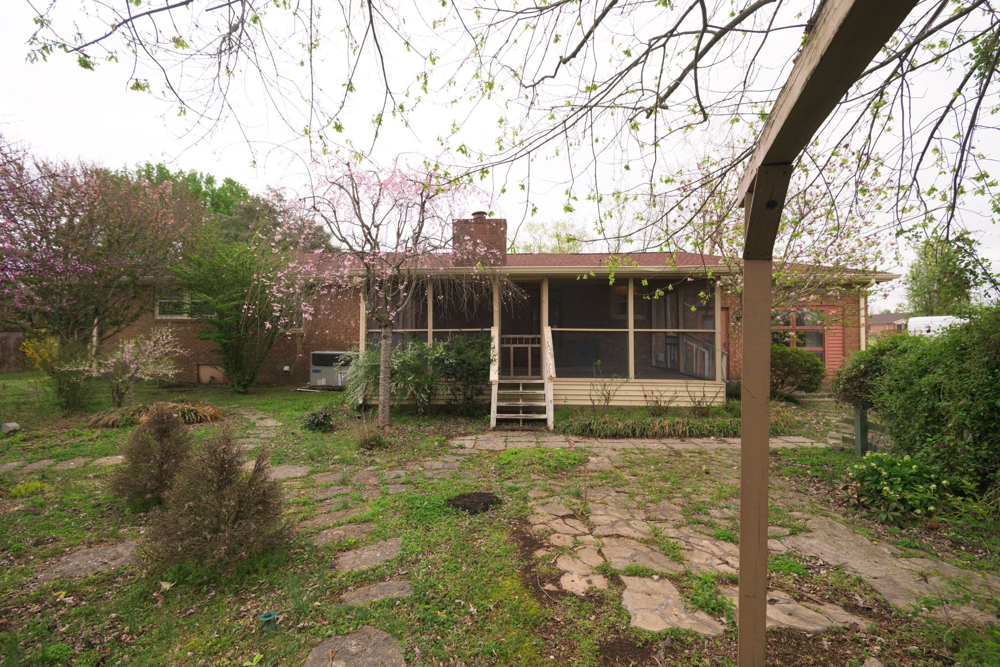 808 Windmere Drive Lebanon, TN 37090 - Photo 6 of 82 a view of house with backyard space and garden