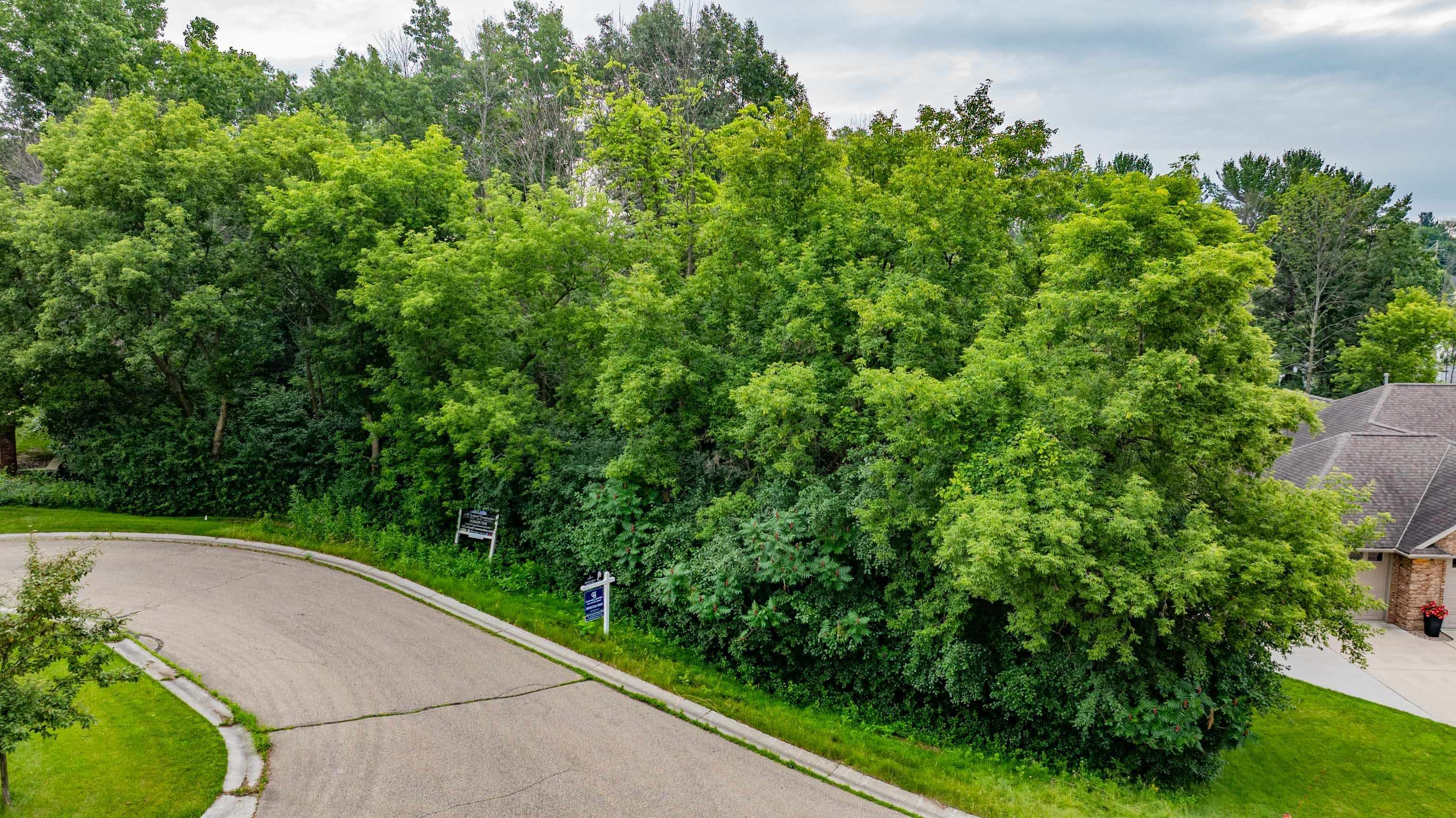 4600 Seminole Trail Green Bay, WI 54313 - Photo 9 of 24