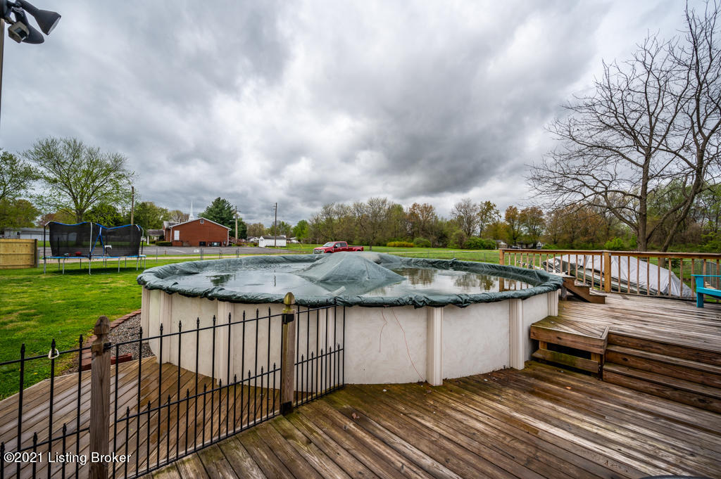 7902 Terry Road Louisville, KY 40258 - Photo 6 of 66 4