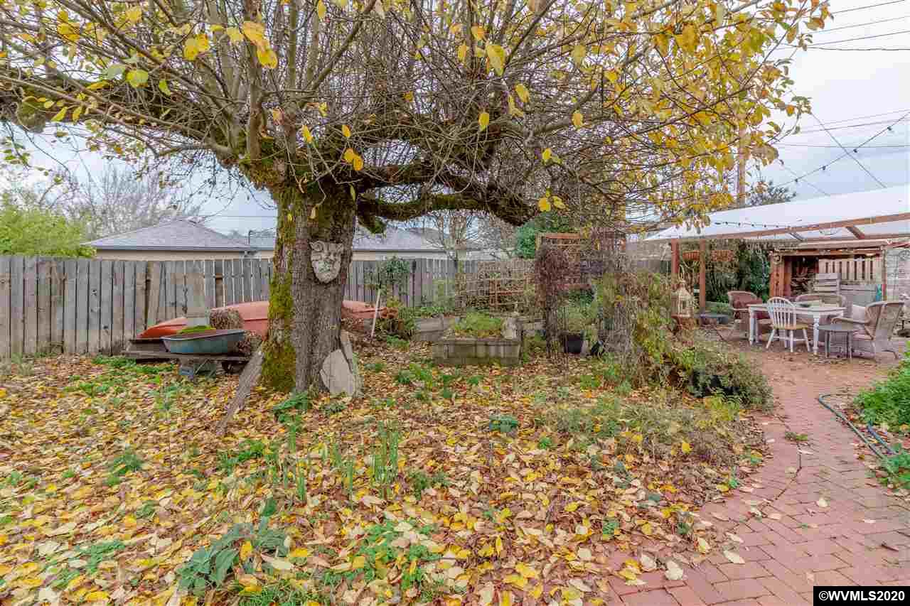 1615 Southwest Liberty Street Albany, OR 97321 - Photo 24 of 26 Gallery Image 24