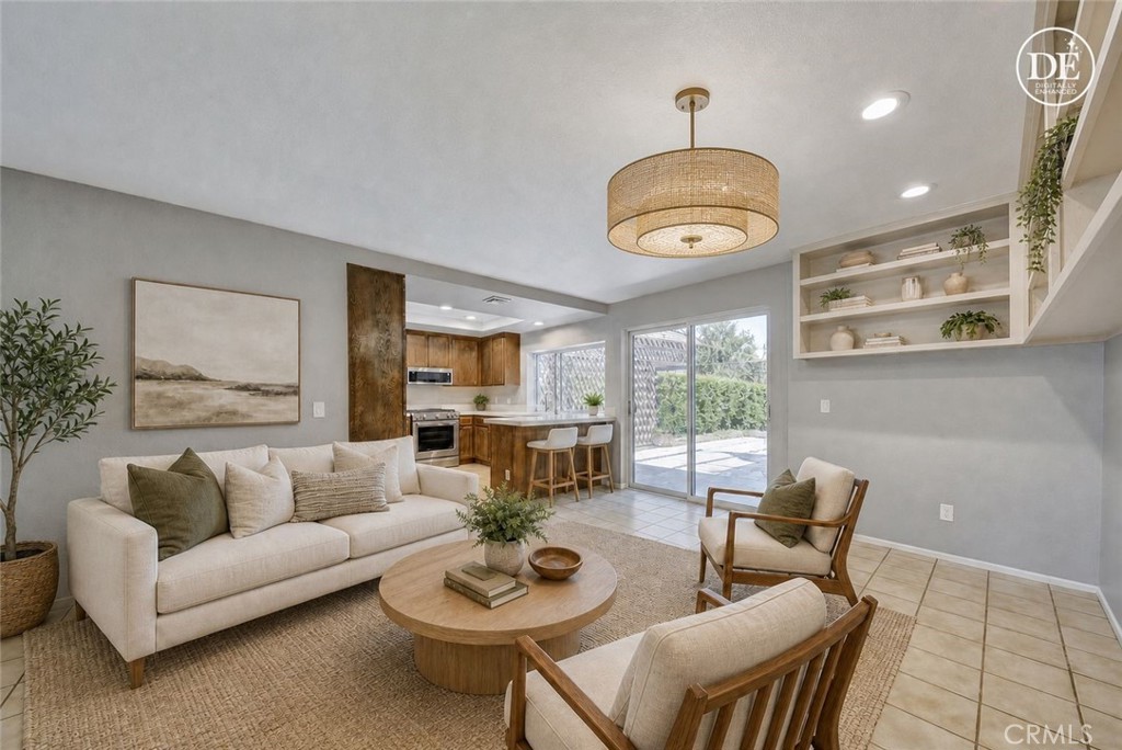 6714 Rhea Avenue Los Angeles, CA 91335 - Photo 11 of 33 Virtually Created Photo