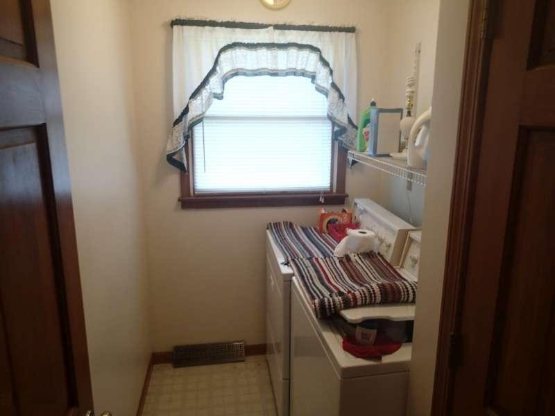 4395 MacArthur Road Muskegon, MI 49442 - Photo 13 of 20 P4280873
