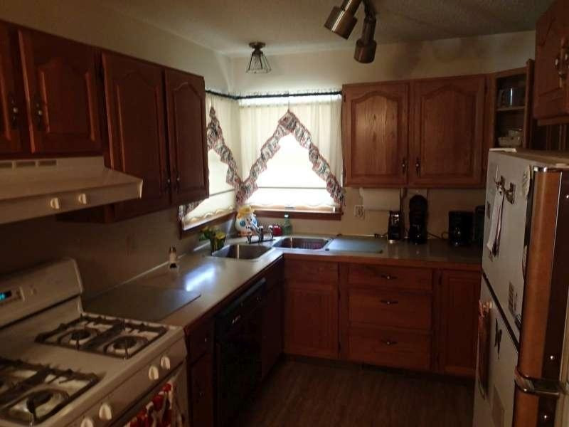4395 MacArthur Road Muskegon, MI 49442 - Photo 8 of 20 P4280884