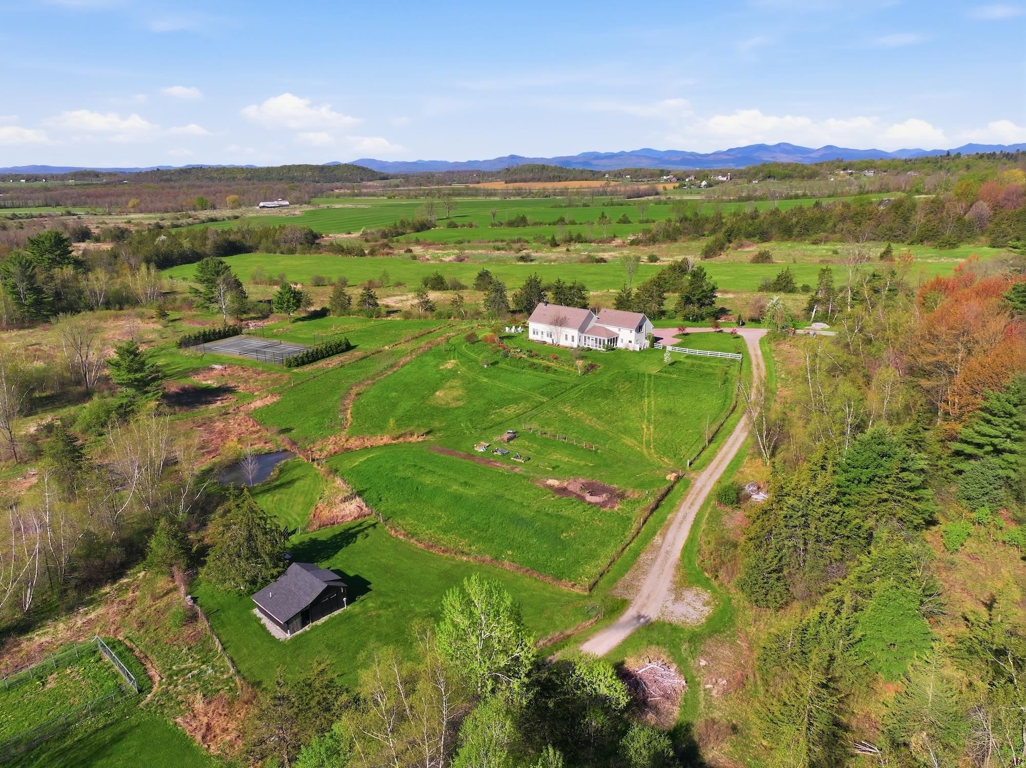 235 Primrose Lane Ferrisburgh, VT 05456 - Photo 7 of 50